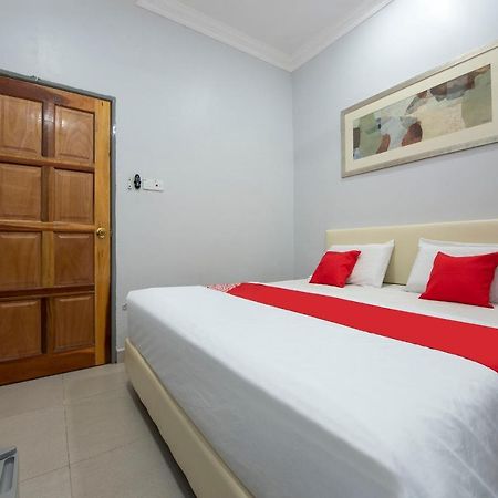 Oyo 90234 Sungai Rengit City Resort 2 Kampung Sungai Rengit エクステリア 写真