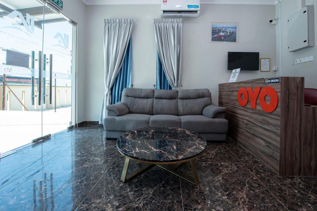 Oyo 90234 Sungai Rengit City Resort 2 Kampung Sungai Rengit エクステリア 写真