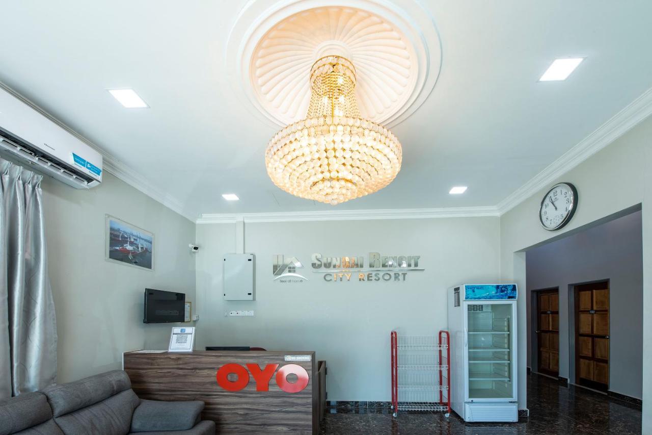 Oyo 90234 Sungai Rengit City Resort 2 Kampung Sungai Rengit エクステリア 写真
