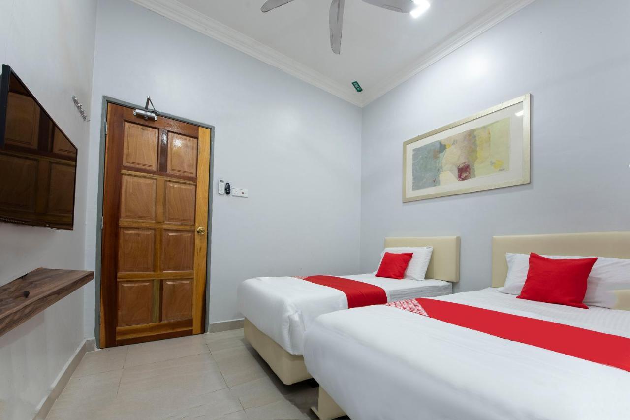 Oyo 90234 Sungai Rengit City Resort 2 Kampung Sungai Rengit エクステリア 写真