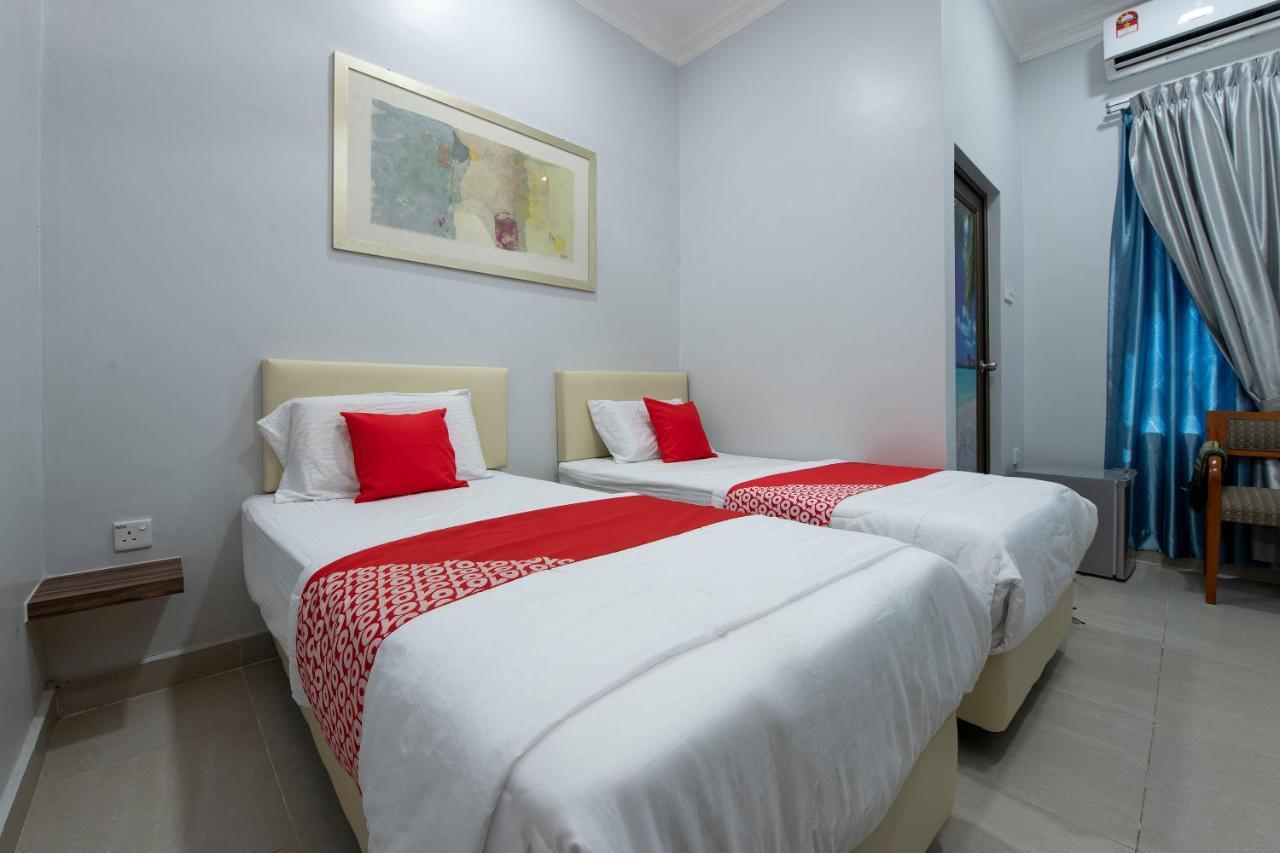 Oyo 90234 Sungai Rengit City Resort 2 Kampung Sungai Rengit エクステリア 写真