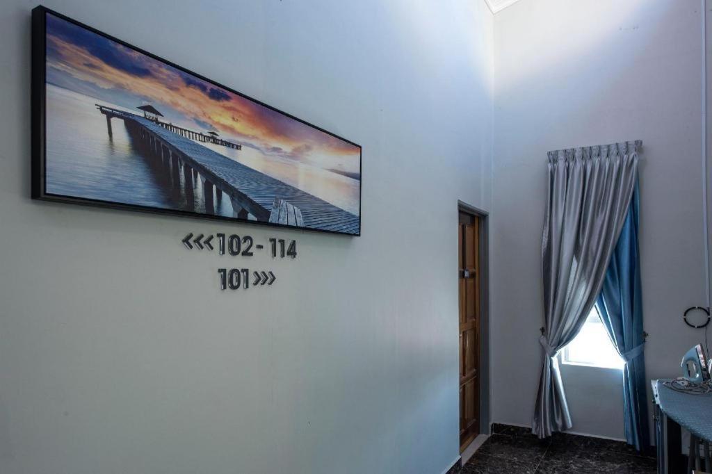 Oyo 90234 Sungai Rengit City Resort 2 Kampung Sungai Rengit エクステリア 写真