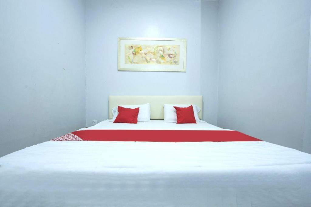 Oyo 90234 Sungai Rengit City Resort 2 Kampung Sungai Rengit エクステリア 写真