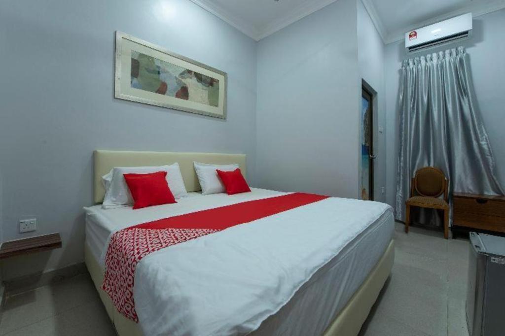 Oyo 90234 Sungai Rengit City Resort 2 Kampung Sungai Rengit エクステリア 写真