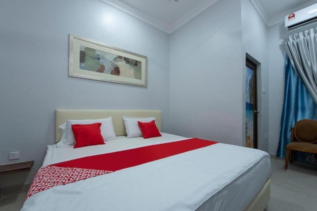 Oyo 90234 Sungai Rengit City Resort 2 Kampung Sungai Rengit エクステリア 写真