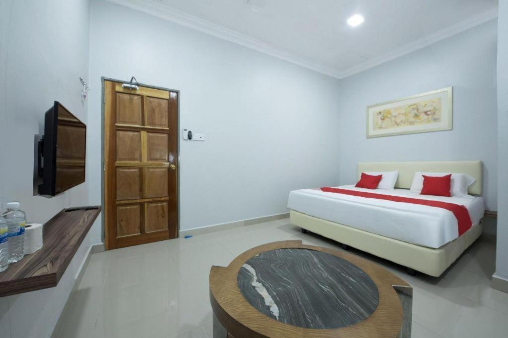 Oyo 90234 Sungai Rengit City Resort 2 Kampung Sungai Rengit エクステリア 写真