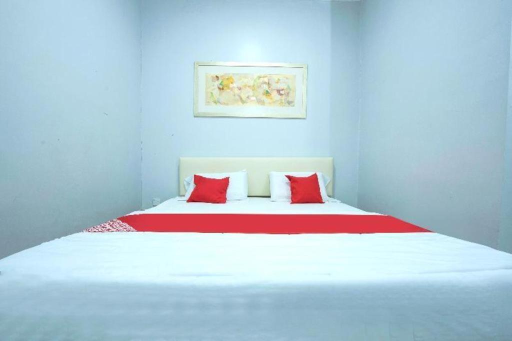 Oyo 90234 Sungai Rengit City Resort 2 Kampung Sungai Rengit エクステリア 写真