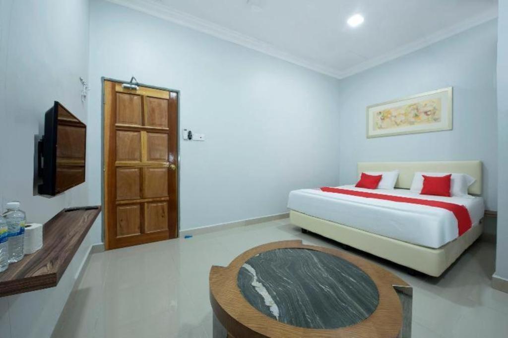 Oyo 90234 Sungai Rengit City Resort 2 Kampung Sungai Rengit エクステリア 写真