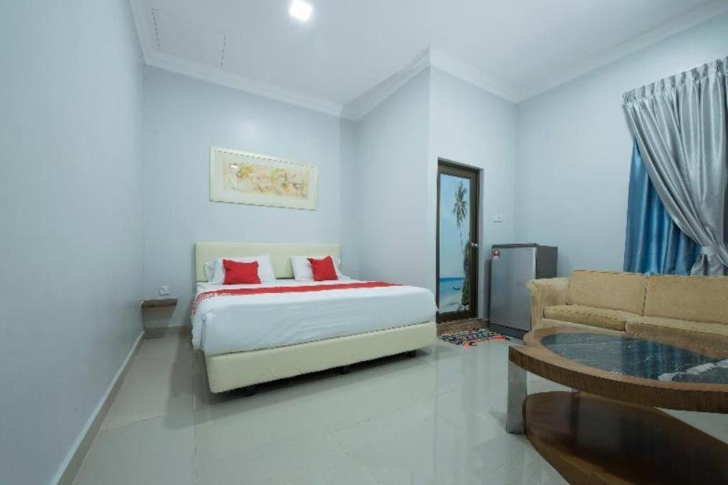 Oyo 90234 Sungai Rengit City Resort 2 Kampung Sungai Rengit エクステリア 写真